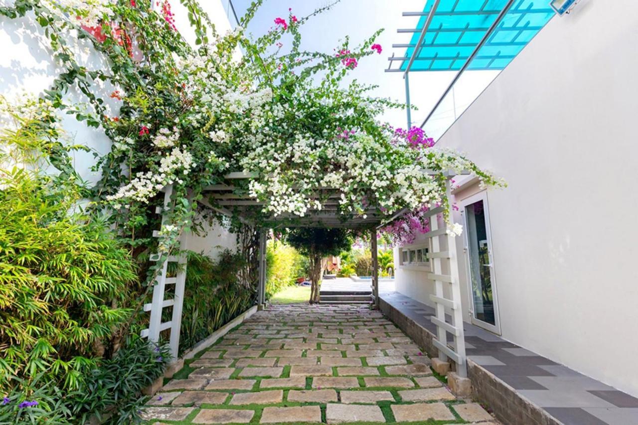 Aria Resort - BlueShaphire Căn hộ nghỉ dưỡng có hồ bơi và bãi tắm riêng Vung Tau Exterior foto